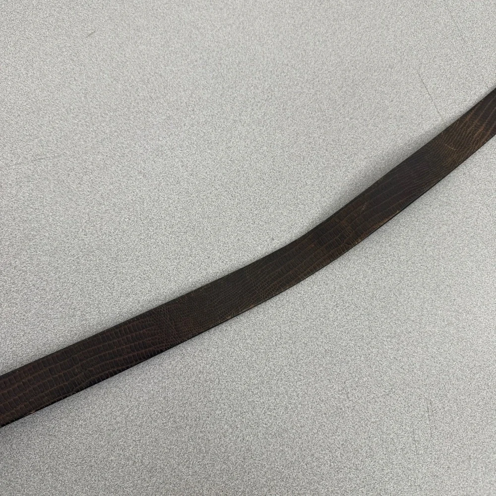 Banana Republic Belt Mens Size 36 Dark Brown Embossed Leather Brass Buckle 1.25